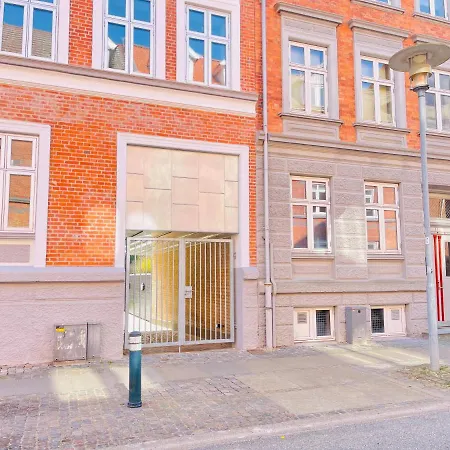 Hotel apartamentowy Aday - With Balcony And Barbecue Aalborg
